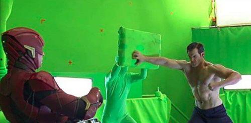 疯狂的吃瓜特效视频,特效视频带你领略视觉盛宴