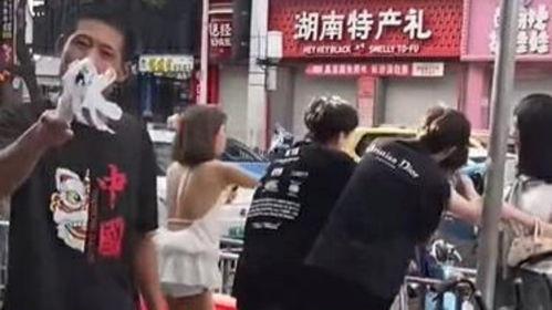 咖啡馆吃瓜事件视频播放,视频曝光引发网友热议